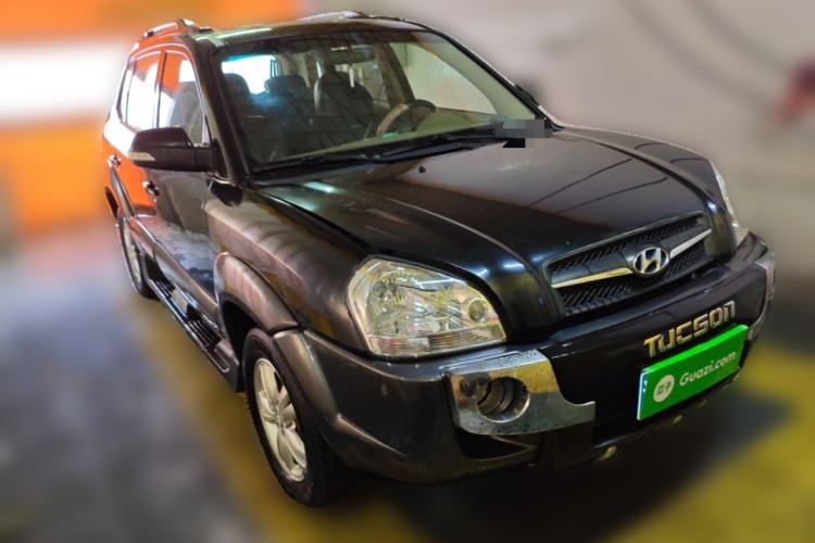 Used Hyundai Tucson 2009 2.0L Manual Two-Wheel Drive Fashion Edition