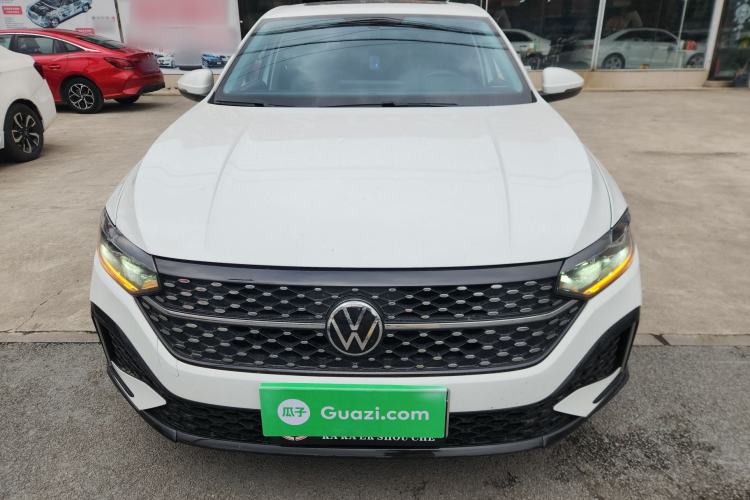 Used Volkswagen Lavida 2023 1.5L Automatic Starry Sky 5 Million Edition Front