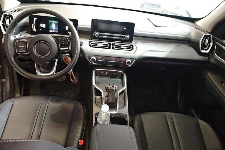 Used Great Wall King Kong Poer 2024 2.0T Automatic 8AT Gasoline Two-Wheel-Drive Elite Version with Flat Bed
