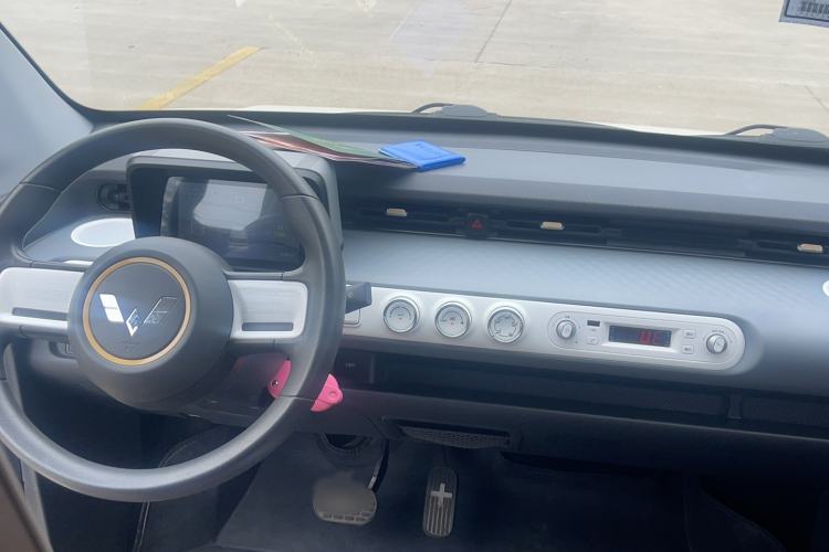 Used Wuling Hongguang MINIEV 2022 GAMEBOY 200km Gaming Edition with Lithium Iron Phosphate