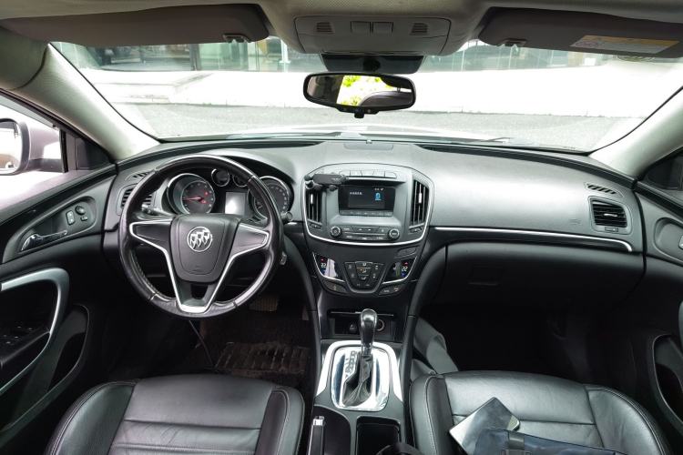 Used Buick Regal 2014 1.6T Fashionable Tech Edition Center Console