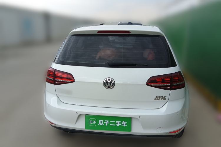 Used Volkswagen Golf 2017 230TSI Automatic Comfort Edition – Celebrating Milestone of One Million Units Rear