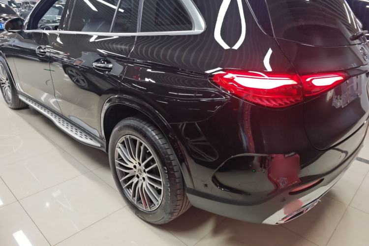 Used Mercedes-Benz GLC 2024 GLC 300 L 4MATIC Dynamic Edition 5-seater Exterior 4