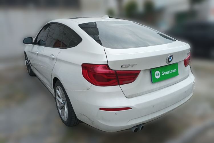 Used BMW 3 Series GT 2018 320i Sport Edition Rear Left 45 Deg