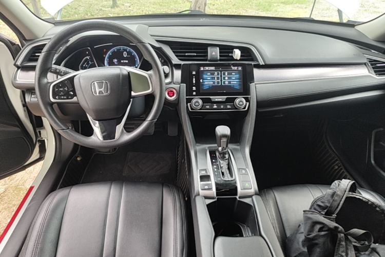 Used Honda Civic 2016 220TURBO CVT Luxury Edition