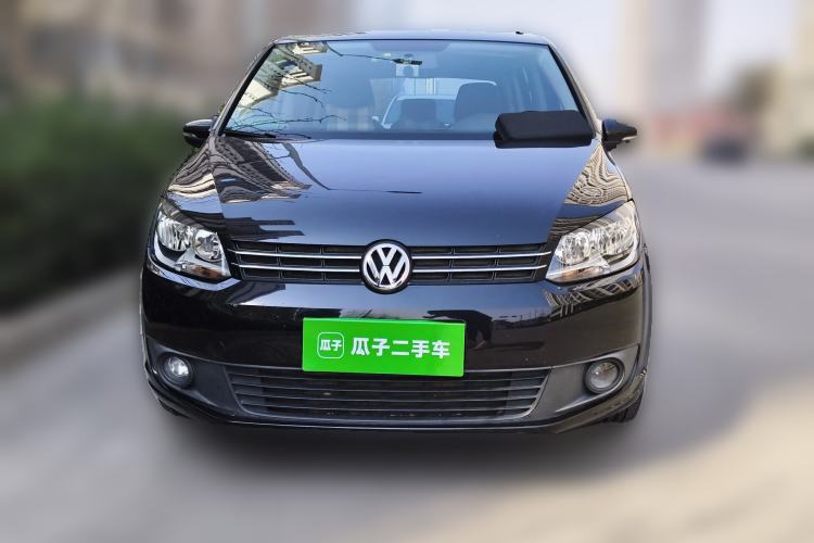 Used Volkswagen Touran 2013 1.4T Manual Fashion Edition 5 Seats Front