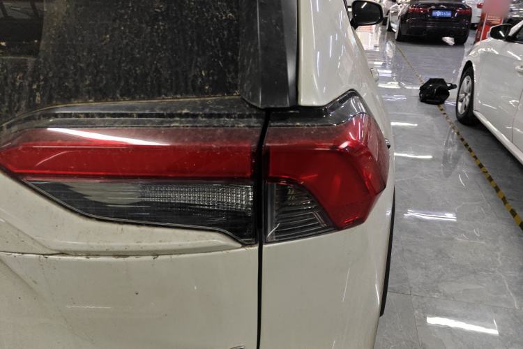 Used Toyota RAV4 2020 2.0L CVT Two-Wheel Drive Fashion PLUS Edition