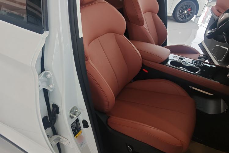 Used CHANGAN CS75 2026 Model PRO 1.5T DCT Prestige 7-Seater
