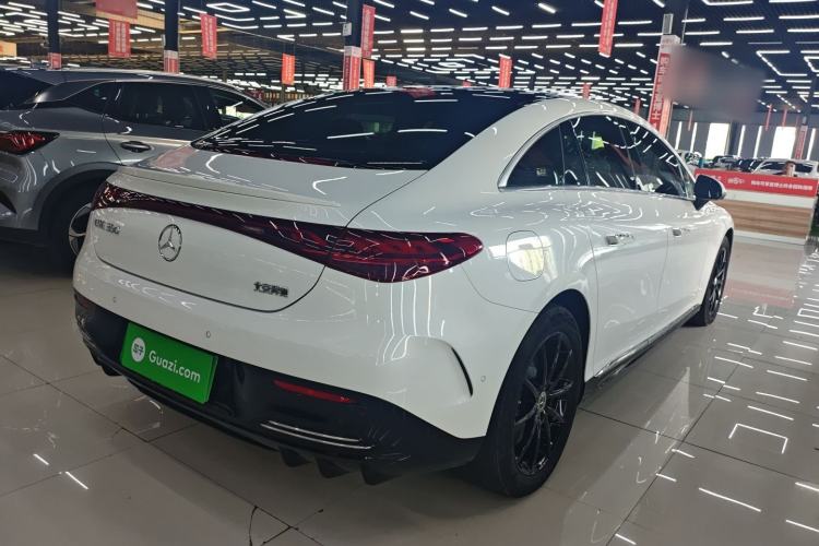 Used Mercedes-Benz EQE 2022 350 Pioneer Edition
