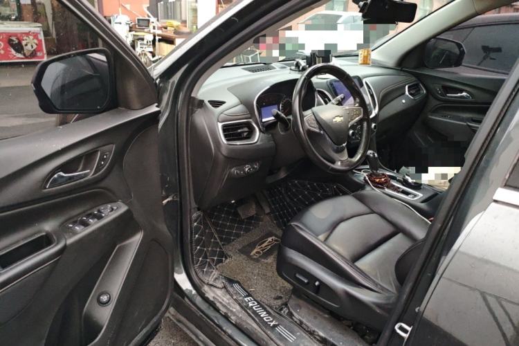 Used Chevrolet Equinox 2019 535T Automatic YuJie Edition China V Standard Driver Seat