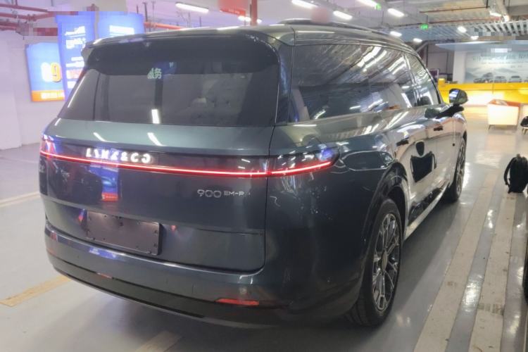 Used Lynk & Co 900 2025 2.0T Ultra
