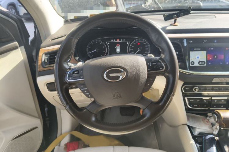 Used GAC Trumpchi GS8 2017 320T Two-Wheel Drive Luxury Smart Connectivity Version (7 Seats)