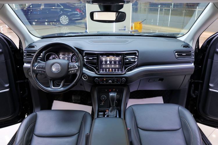 Used Jeep Grand Commander 2018 2.0T Four-Wheel Drive Smart Enjoyment Version China V Emission Standard
