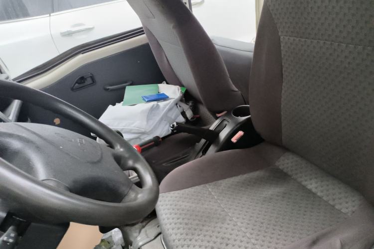 Used Wuling Zhiguang 2013 1.0L Base Version