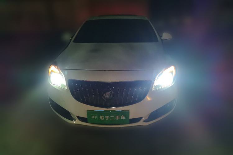 Used Buick Regal 2015 2.0L Leading Fashion Edition