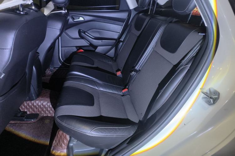 Used Ford Focus 2012 Sedan 1.6L Automatic Comfort Model