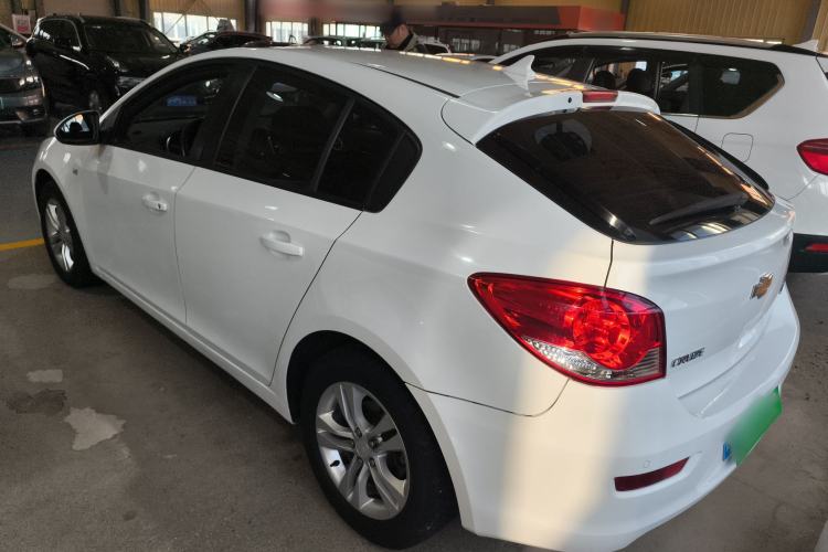 Used Chevrolet Cruze 2013 Hatchback 1.6L Automatic Luxury Model