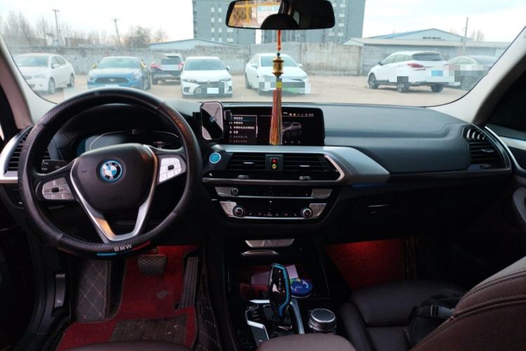 Used BMW iX3 2021 Leading Model