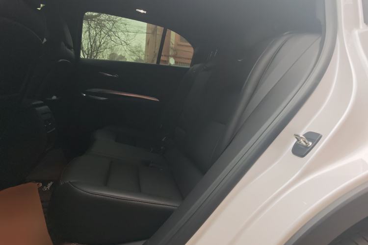 Used Cadillac XT4 2021 28T Two-Wheel Drive Tech Edition