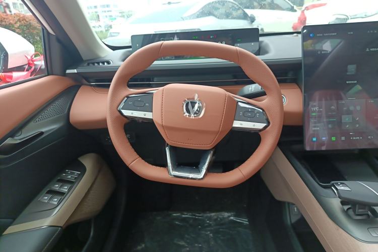 Used CHANGAN Eado 2025 Blue Whale 1.5T 500Bar Flagship Model
