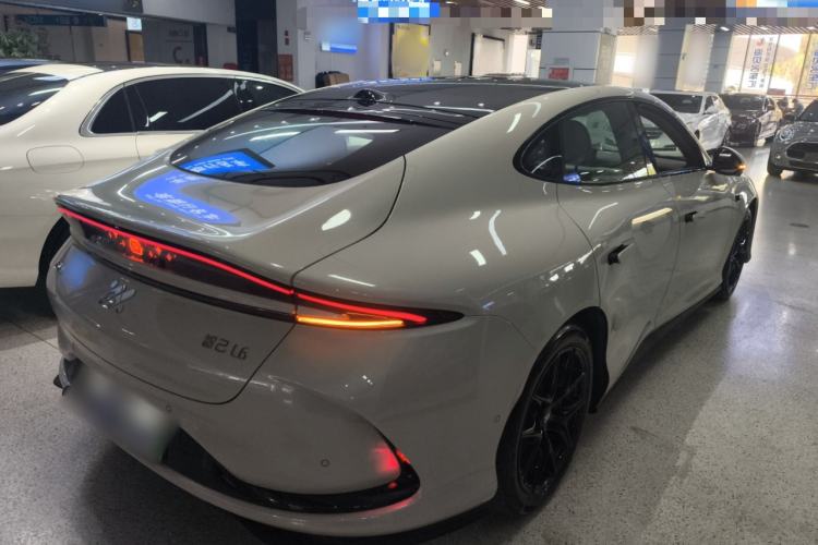 Used IM L6 2025 Max Rear Right 45 Deg