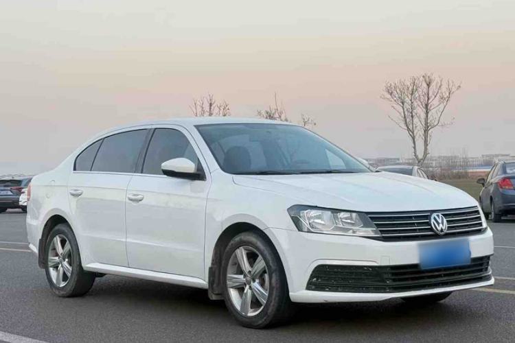 Used Volkswagen Lavida 2018 Classic 1.5L Automatic Fashion Edition China VI Standard