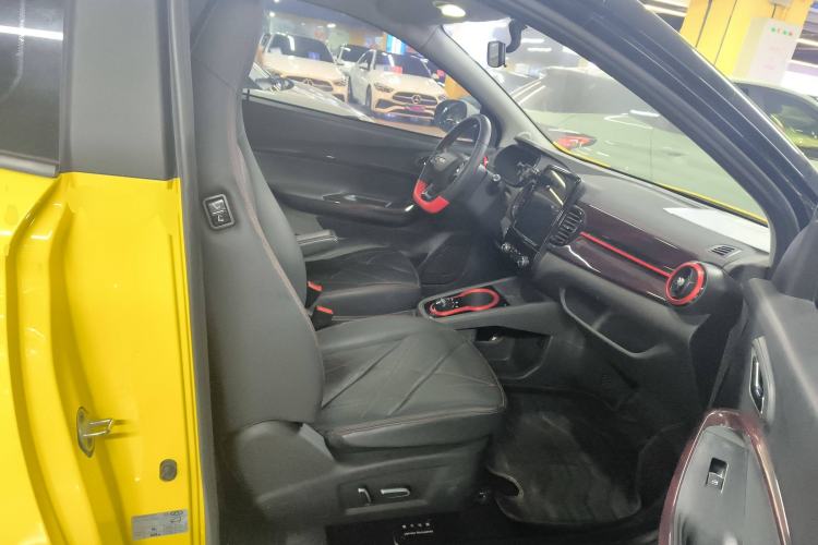 Used Chery New Energy Little Ant 2022 Revised Version Sweet Pink Edition Half-Sugar Version Lithium Iron Phosphate 30.7 kWh 30 kW 301 km