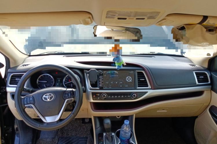 Used Toyota Highlander 2015 2.0T Two-Wheel Drive Elite Edition 7 Seats
