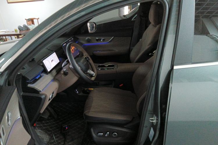 Used Fengyun T8 2025 1.5T 130km Deluxe Version 5 Seats Left Front Seat