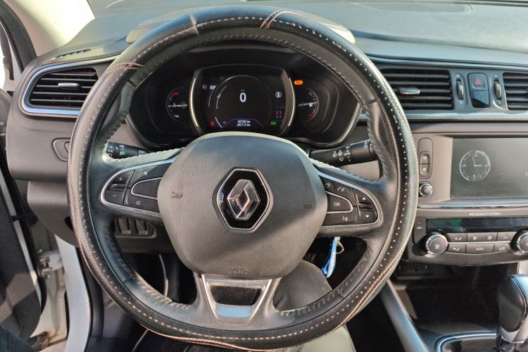 Used Renault Kadjar 2017 2.0L Two-Wheel-Drive Leading Edition
