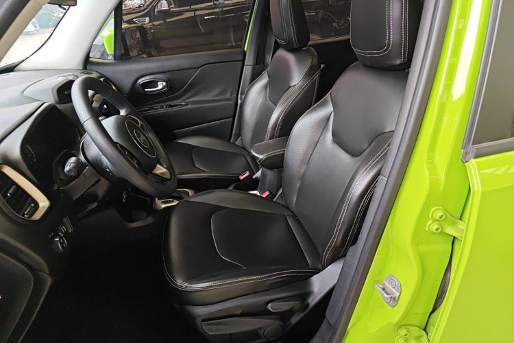 Used Jeep Renegade 2018 Connected Large Screen Version 180T Automatic High-Energy Edition