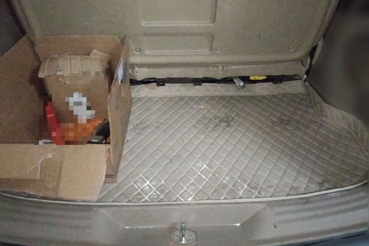 Used Buick GL8 2013 2.4L Executive Edition Trunk