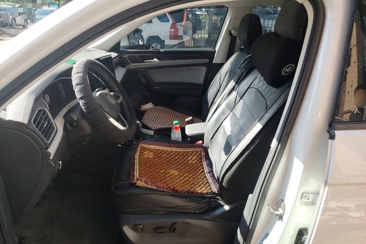 Used Volkswagen Tayron 2023 300TSI Two-Wheel-Drive Luxury Plus Advanced Edition Left Front Seat