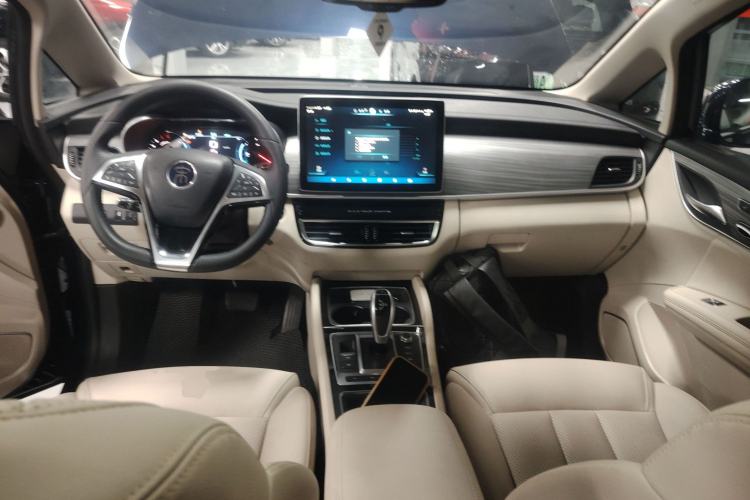 Used BYD Song MAX New Energy 2019 DM 1.5T Smart Connect Zhiyao Model 6 Seats China VI Standard