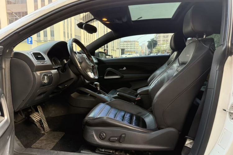 Used Volkswagen Scirocco 2013 2.0 TSI Million-Mile Edition Interior 5