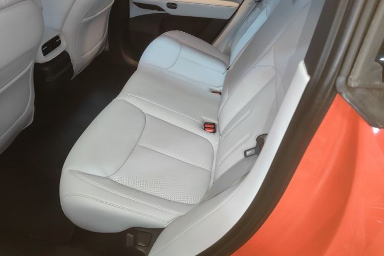 Used XPeng G6 2023 580 Long-Range Max Left Rear Seat