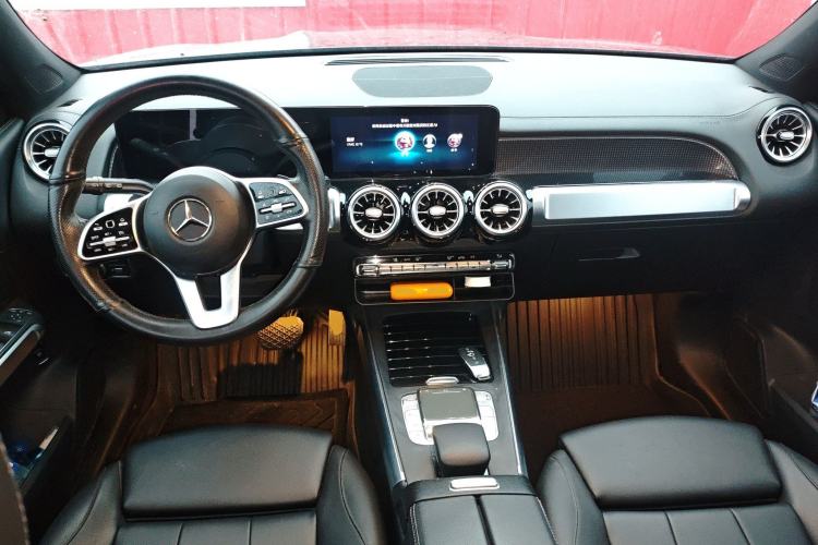 Used Mercedes-Benz GLB 2022 Updated GLB 200 Fashion Edition