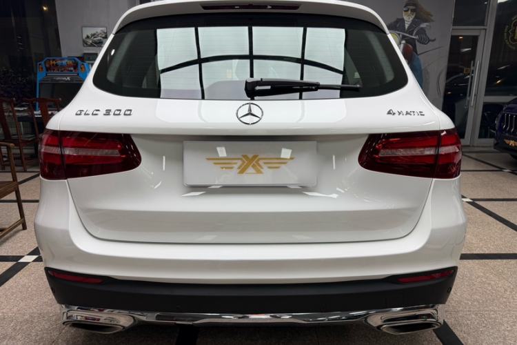 Used Mercedes-Benz GLC 2016 GLC 300 4MATIC Dynamic Model