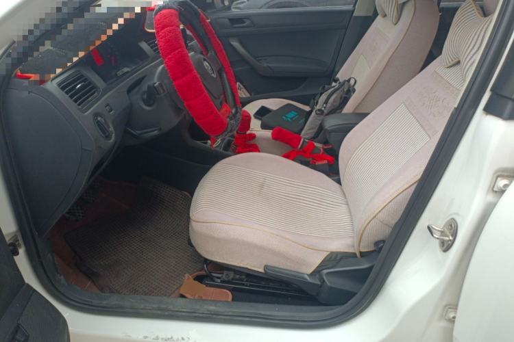 Used Volkswagen Santana 2016 1.6L Manual Fashion Edition