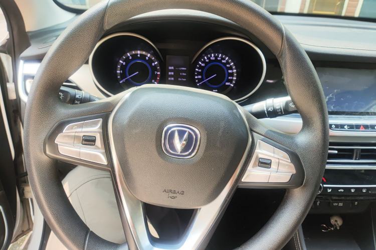 Used CHANGAN Eado 2019 1.6L GDI Manual Value Edition China VI Standard
