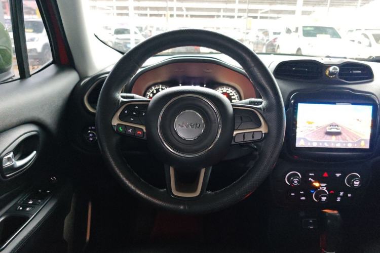 Used Jeep Renegade 2018 Connected Large Screen Version 180T Automatic High-Energy Edition