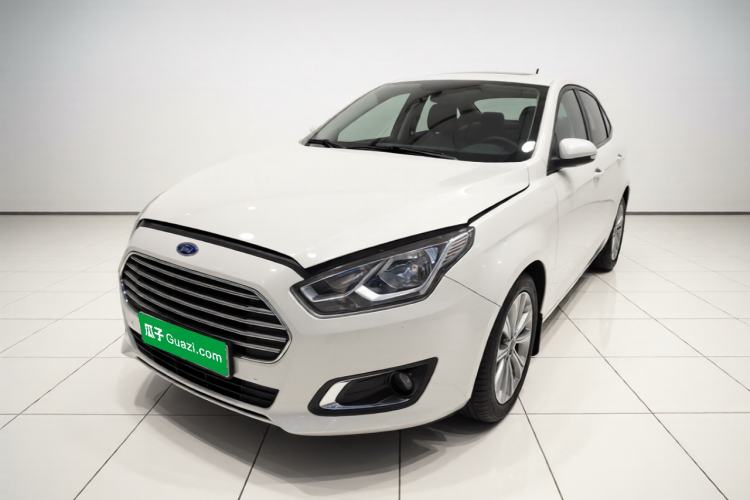 Used Ford Escort 2015 1.5L Manual Fashion Edition
