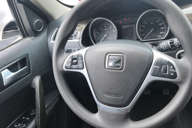 Used Zotye T600 2017 1.5T Manual Luxury New Year Edition Steering Wheel
