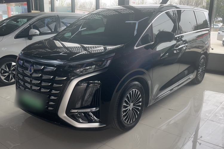 Used Denza D9 2024 DM-i 970 Luxury Model