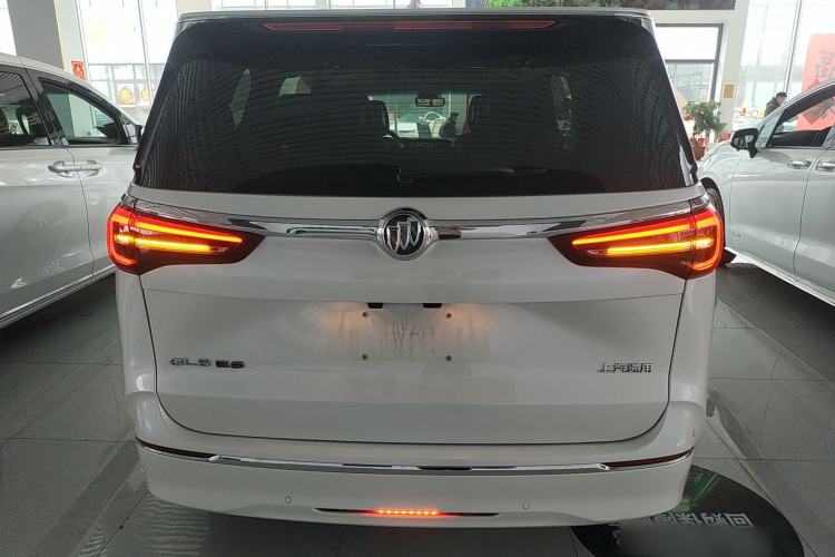 Used Buick GL8 2023 ES Lu Zun Deluxe Model
