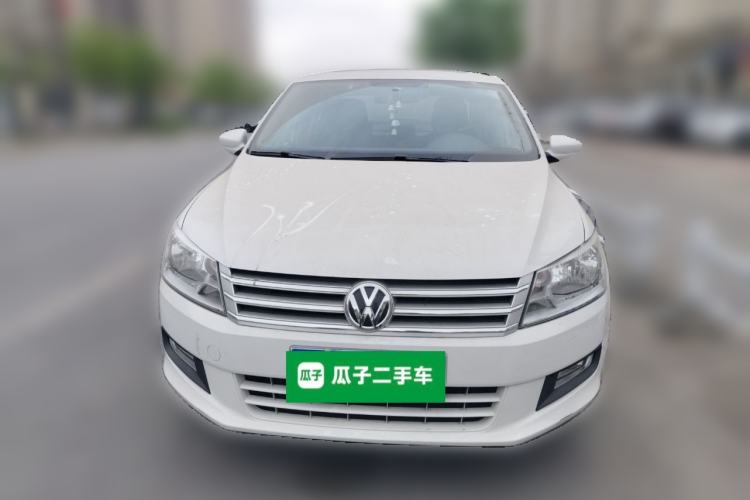 Used Volkswagen Santana 2015 1.6L Manual Comfort Edition