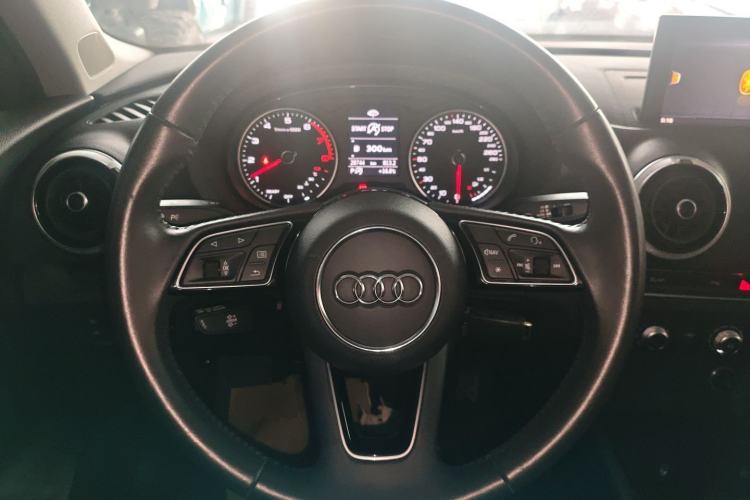 Used Audi A3 2020 Limousine 35 TFSI Fashion Edition China VI Emission Standard