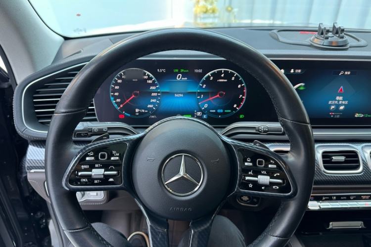 Used Mercedes-Benz GLS 2021 Refresh GLS 450 4MATIC Fashion Edition Interior 2
