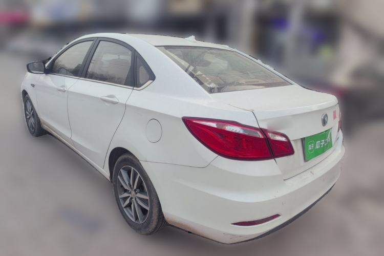 Used CHANGAN Eado 2016 Blue Motion 1.6L Manual Navigation Model
