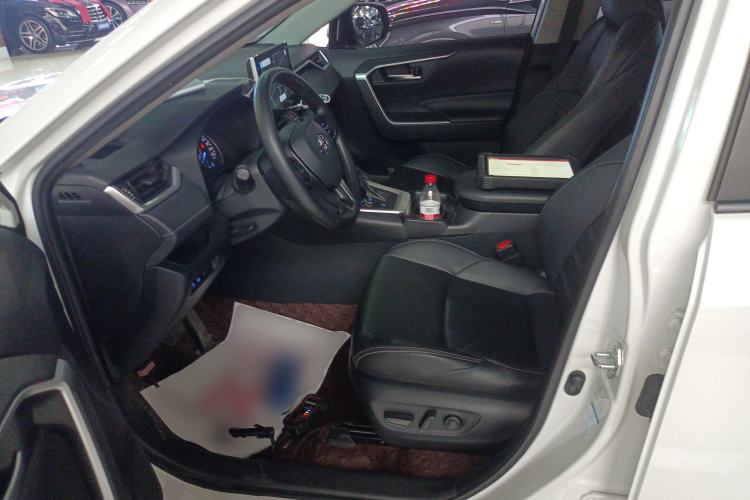 Used Toyota Wildlander 2020 Dual-Motor 2.5L E-CVT Four-Wheel Drive Luxury Edition